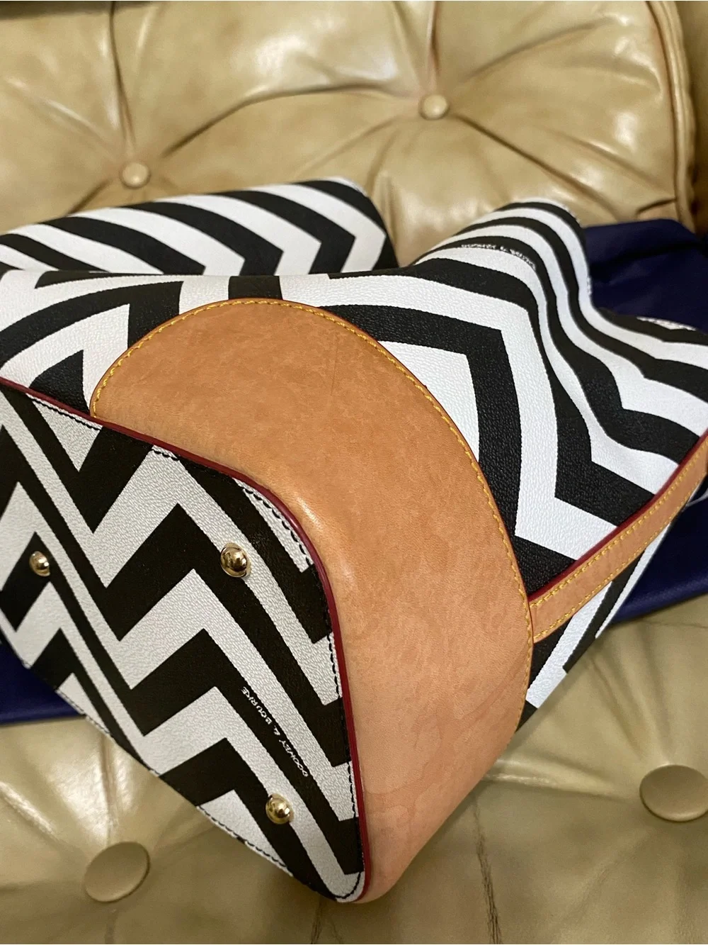 SALE! Dooney & Bourke Large Brenna Satchel & Zip Wallet Set Black/White - Picture 9 of 16
